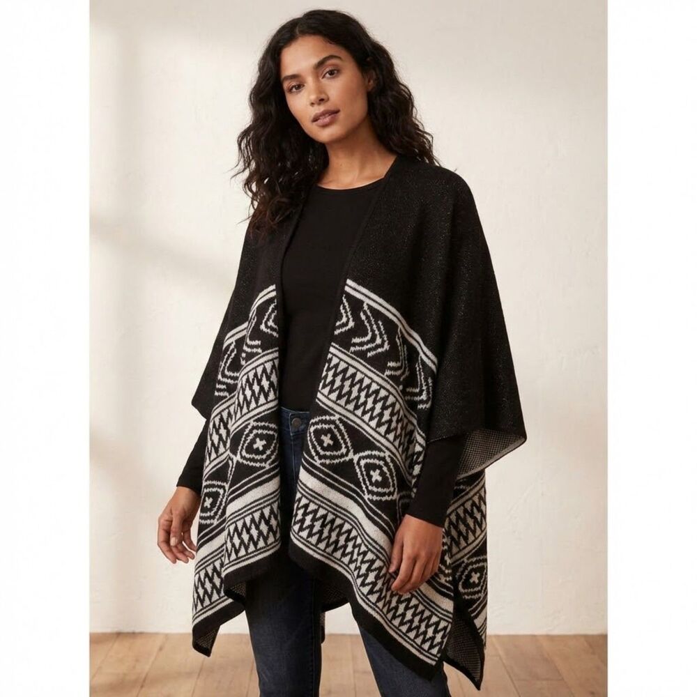 Merona Black And White Poncho Size S/M